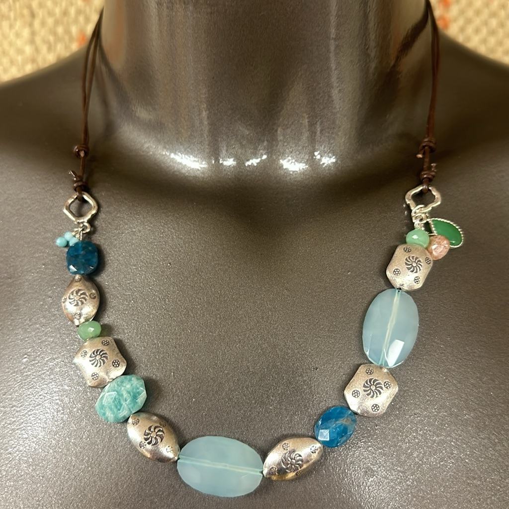 Foxfire Necklace. New In Box From Sundance.